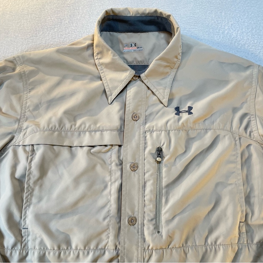 Under Armour Mens Long Sleeve Button Up Allseason Gear Shirt Size Medium